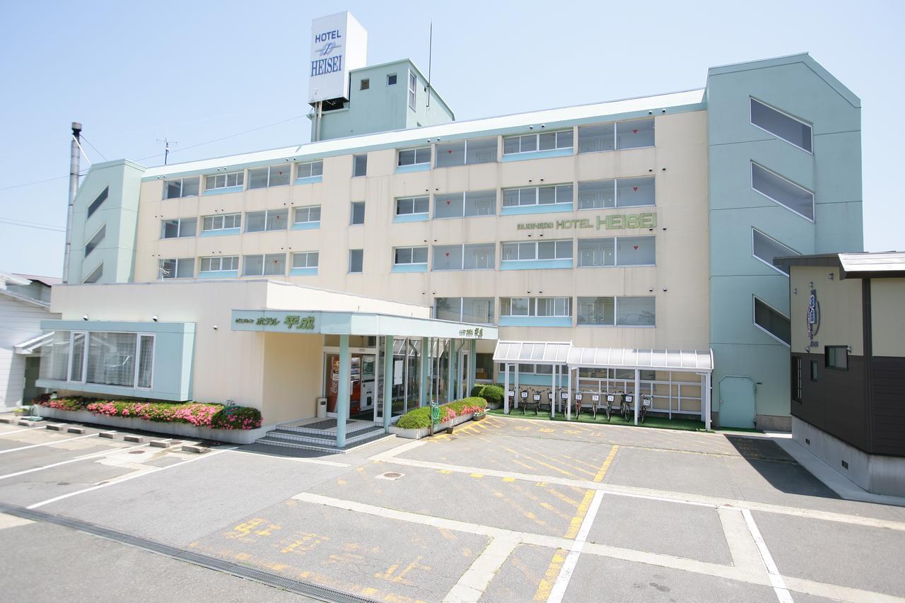 Business Hotel Heisei โยเนซาวะ ภายนอก รูปภาพ